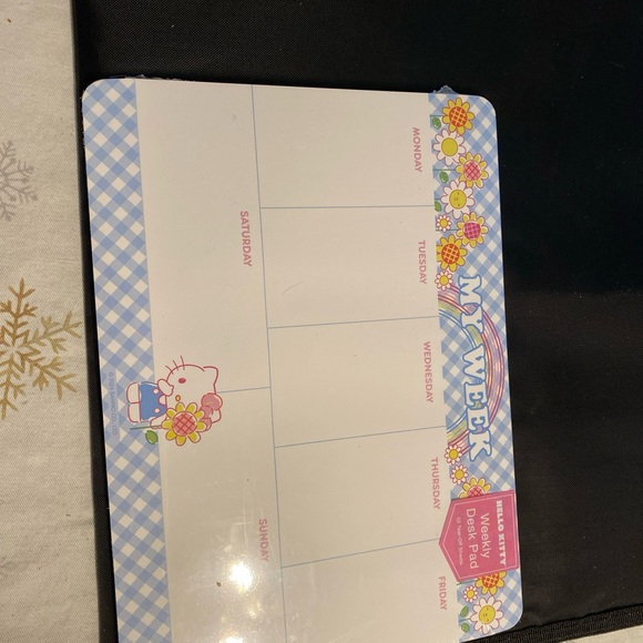 hello-kitty-office-hello-kitty-weekly-planner-pad-poshmark